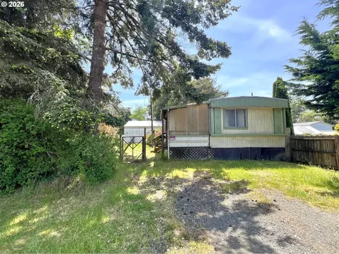 90884 Hollywood Lane Coos Bay OR 97420
