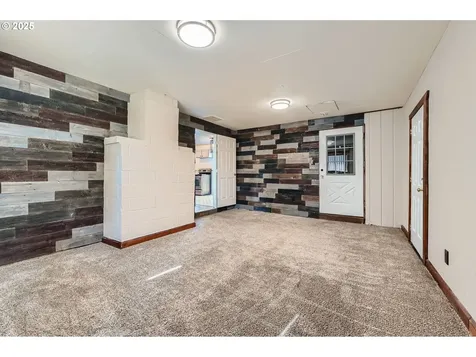 7308 NE 125th Avenue Vancouver WA 98682