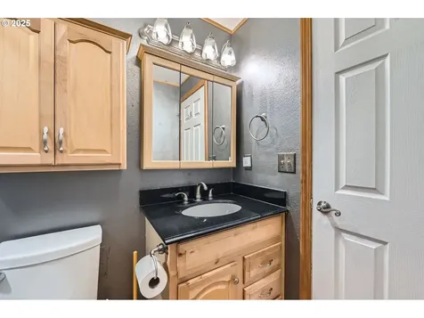 7308 NE 125th Avenue Vancouver WA 98682