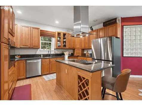 2828 NW Ariel Terrace Portland OR 97210