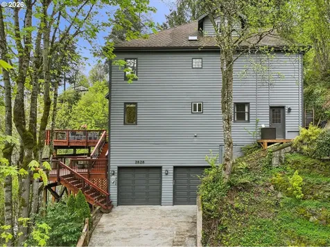 2828 NW Ariel Terrace Portland OR 97210