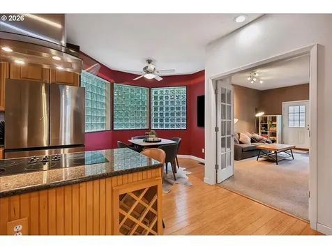 2828 NW Ariel Terrace Portland OR 97210