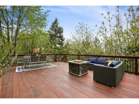 2828 NW Ariel Terrace Portland OR 97210