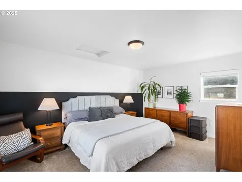 2650 SE 101st Avenue Portland OR 97266