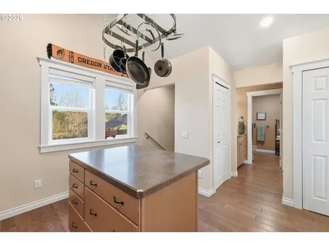 429 S Main Street Newberg OR 97132