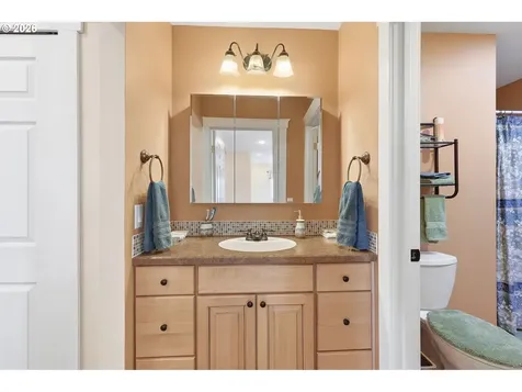 429 S Main Street Newberg OR 97132