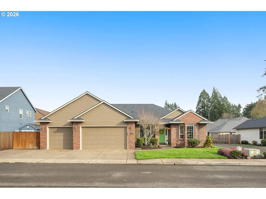 1390 NE 11th Avenue Canby OR 97013