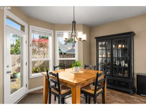 1390 NE 11th Avenue Canby OR 97013