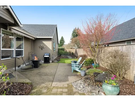 1390 NE 11th Avenue Canby OR 97013