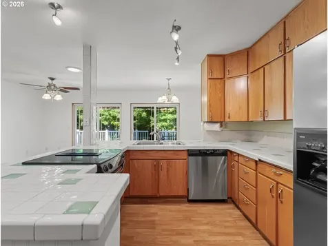 3123 SE 129th Avenue Portland OR 97236