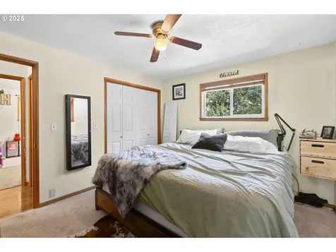 408 N 8th Street Cottage Grove OR 97424