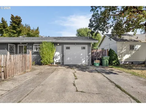 408 N 8th Street Cottage Grove OR 97424
