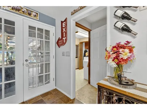 408 N 8th Street Cottage Grove OR 97424