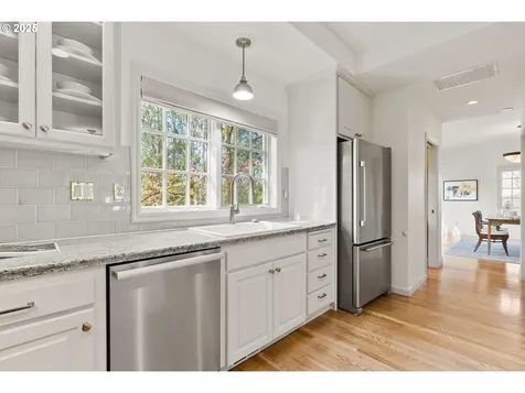 9938 NW Abbey Road Portland OR 97229