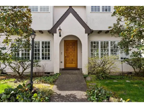 9938 NW Abbey Road Portland OR 97229