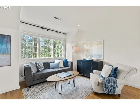 9938 NW Abbey Road Portland OR 97229