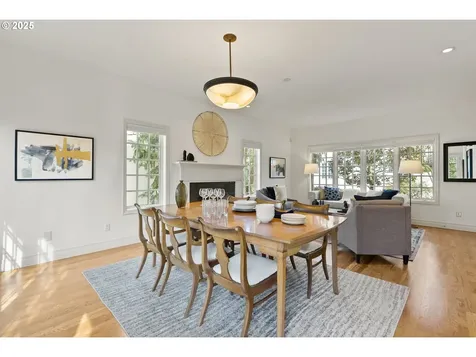 9938 NW Abbey Road Portland OR 97229