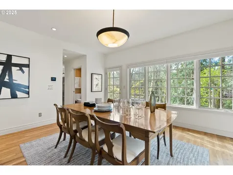 9938 NW Abbey Road Portland OR 97229