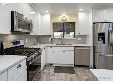 785 NW Battaglia Avenue Gresham OR 97030