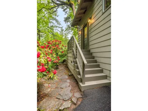 2755 SW Fairmount Boulevard Portland OR 97239