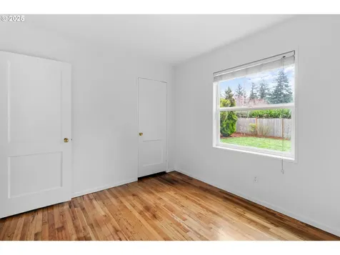 8030 SE Cora Street Portland OR 97206