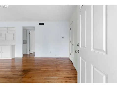 8030 SE Cora Street Portland OR 97206