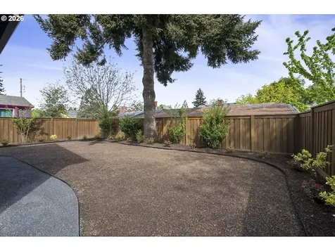 1525 NE Rosa Parks Way Portland OR 97211