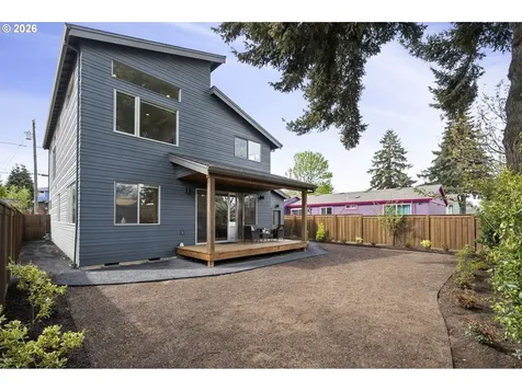 1525 NE Rosa Parks Way Portland OR 97211