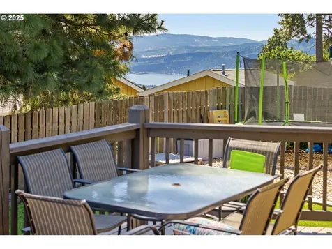 377 NW Spring Street White Salmon WA 98672