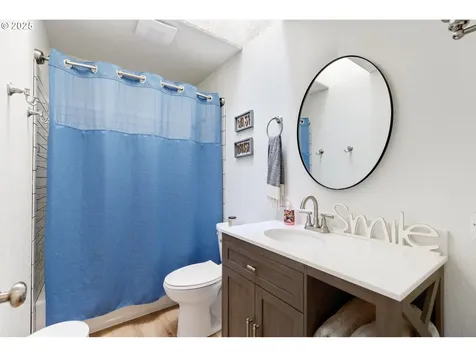 377 NW Spring Street White Salmon WA 98672