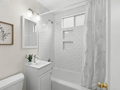 4324 NE 65th Avenue Portland OR 97218