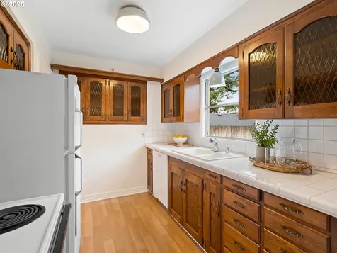 4324 NE 65th Avenue Portland OR 97218