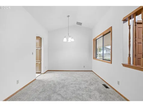1669 Nut Tree Drive NW Salem OR 97304