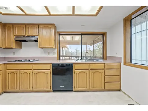 1669 Nut Tree Drive NW Salem OR 97304