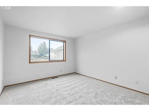1669 Nut Tree Drive NW Salem OR 97304