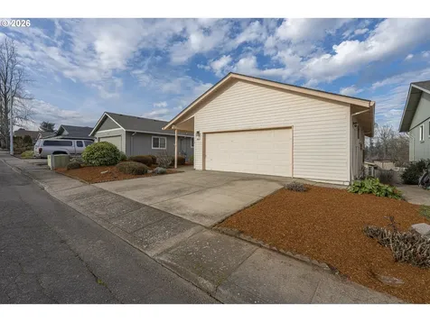1669 Nut Tree Drive NW Salem OR 97304
