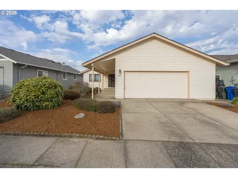 1669 Nut Tree Drive NW Salem OR 97304