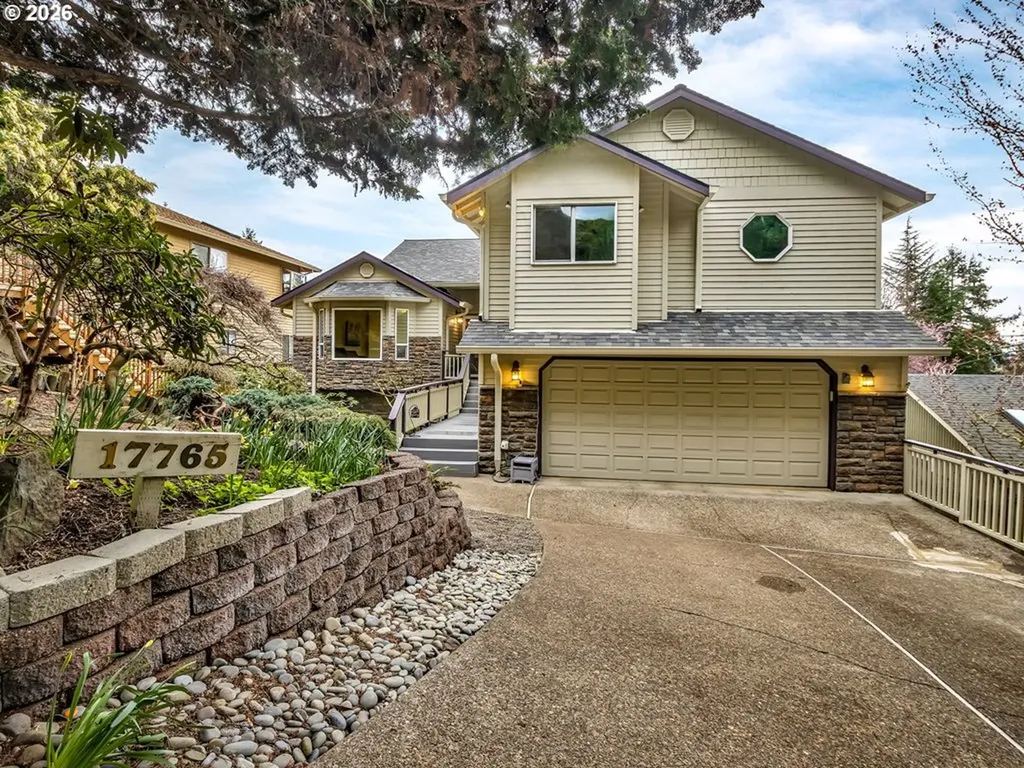 17765 Hillside Drive West Linn OR 97068