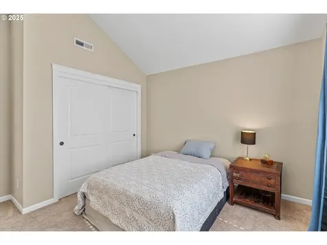 33943 SE Vine Street Scappoose OR 97056