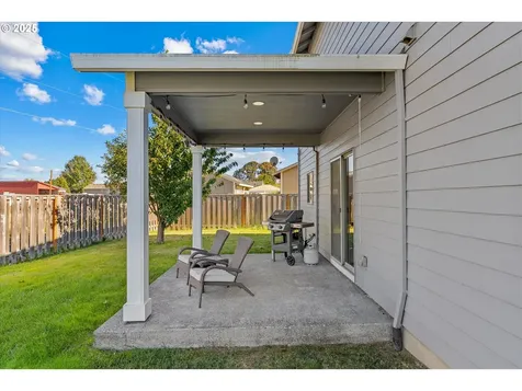 33943 SE Vine Street Scappoose OR 97056