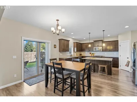 33943 SE Vine Street Scappoose OR 97056