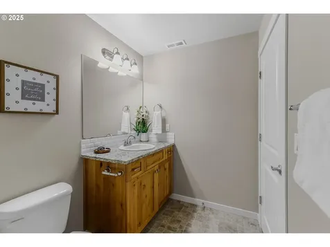1305 NE 82nd Drive Vancouver WA 98665