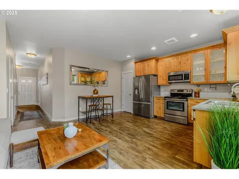 1305 NE 82nd Drive Vancouver WA 98665