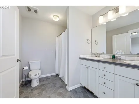 643 Huckins Buhman Road Washougal WA 98671