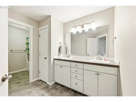 643 Huckins Buhman Road Washougal WA 98671