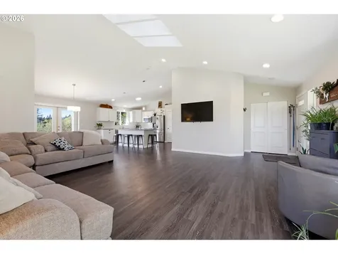 643 Huckins Buhman Road Washougal WA 98671