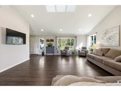 643 Huckins Buhman Road Washougal WA 98671
