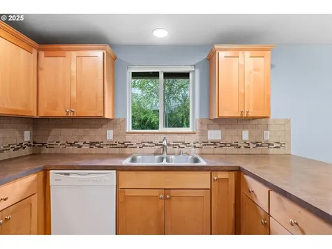 11401 NE 23rd Street Vancouver WA 98684