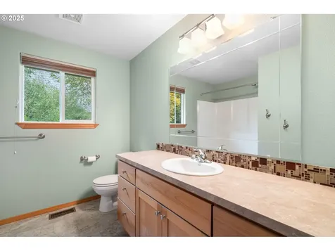 11401 NE 23rd Street Vancouver WA 98684