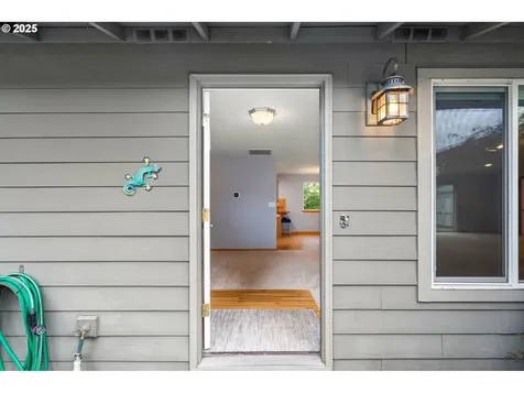 11401 NE 23rd Street Vancouver WA 98684